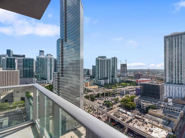 151 SE 1st St # 2411, Miami FL 33131
