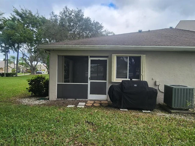 9238 Vineland Ct # G, Boca Raton FL 33496