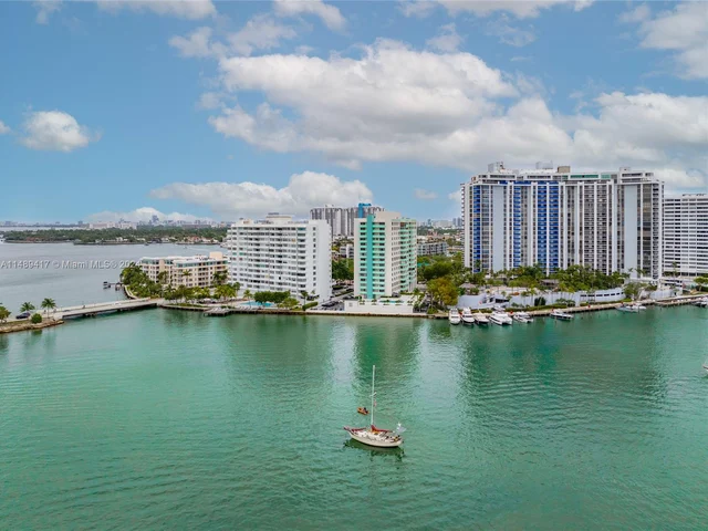 5 Island Ave # 10D, Miami Beach FL 33139