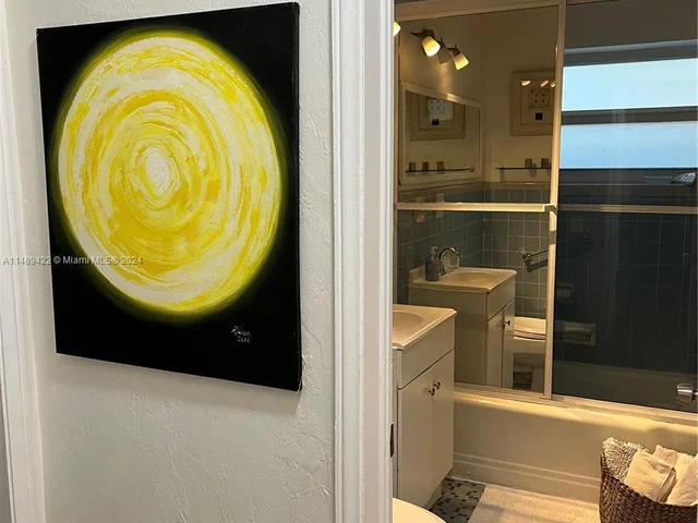 3300 SW 1st Ave, Miami FL 33145