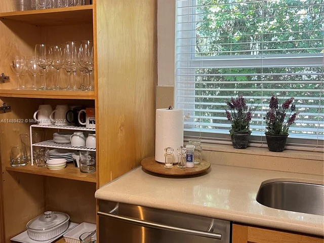 3300 SW 1st Ave, Miami FL 33145