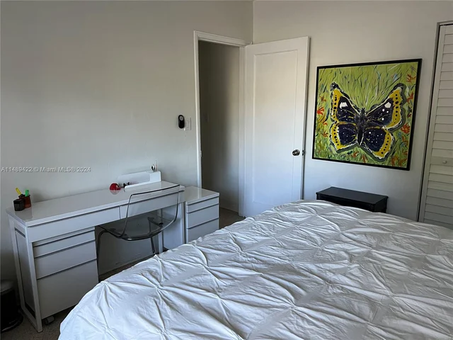 3300 SW 1st Ave, Miami FL 33145