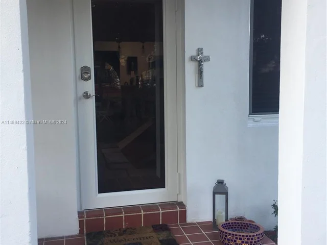 3300 SW 1st Ave, Miami FL 33145