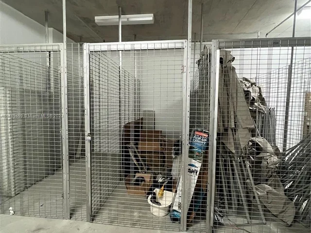 5252 NW 85th Ave # 2105, Doral FL 33166