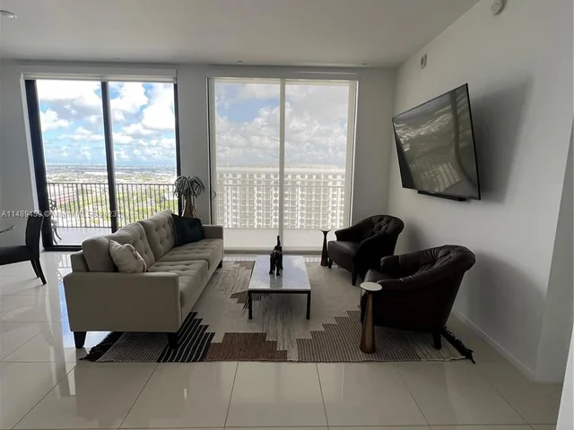 5252 NW 85th Ave # 2105, Doral FL 33166