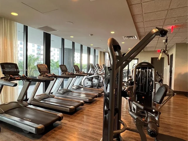 5252 NW 85th Ave # 2105, Doral FL 33166