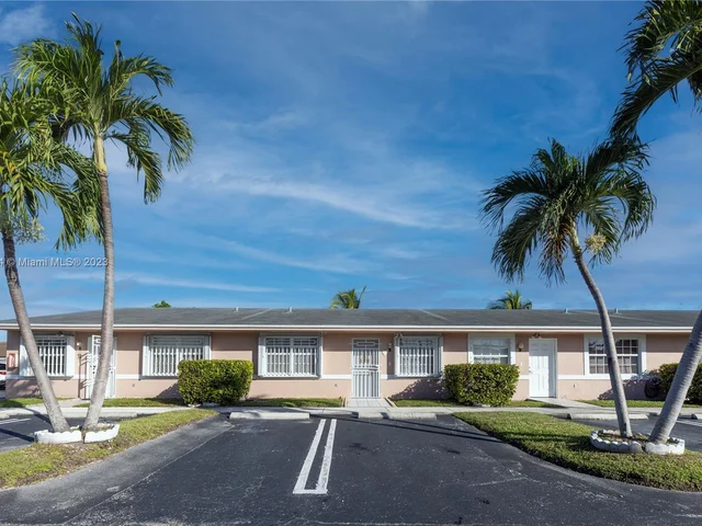 3810 SW 108th Ave # 2, Miami FL 33165