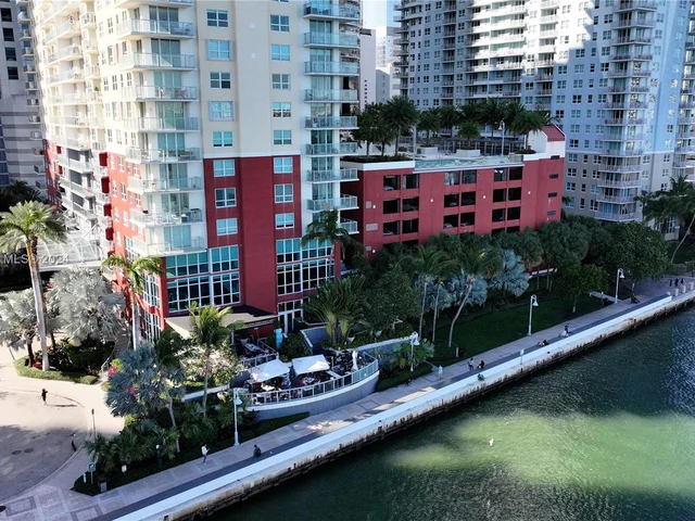 1155 Brickell Bay Dr # 903, Miami FL 33131