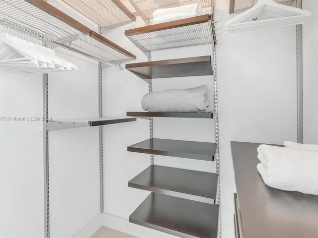 1155 Brickell Bay Dr # 903, Miami FL 33131