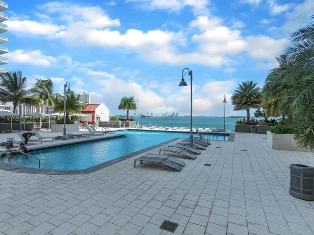 1155 Brickell Bay Dr # 903, Miami FL 33131