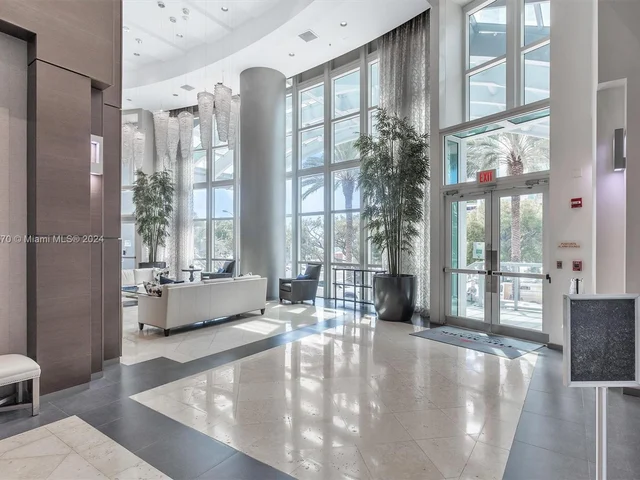 1155 Brickell Bay Dr # 903, Miami FL 33131