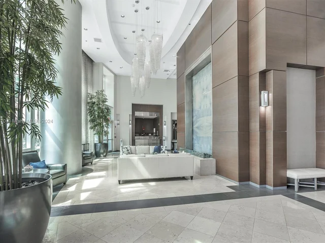 1155 Brickell Bay Dr # 903, Miami FL 33131