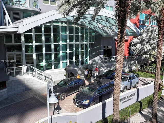 1155 Brickell Bay Dr # 903, Miami FL 33131