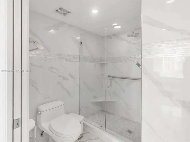 1155 Brickell Bay Dr # 903, Miami FL 33131