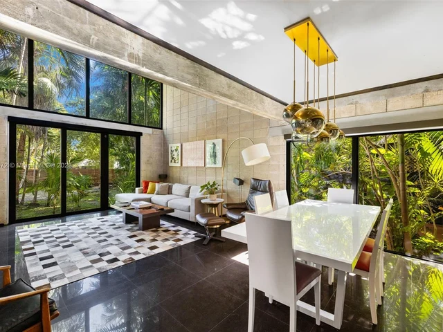 14560 NE 3rd Ct, Miami FL 33161