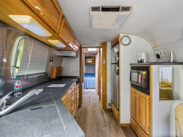 14560 NE 3rd Ct, Miami FL 33161