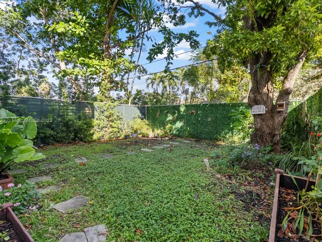 2871 SW 33RD CT #2, Miami FL 33133