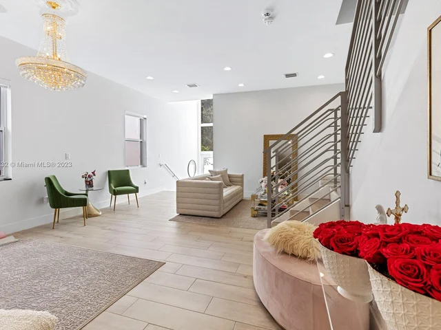 2871 SW 33RD CT #2, Miami FL 33133