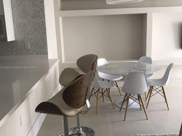 2780 NE 183rd St # 704, Aventura FL 33160