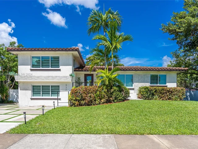 320 N Rainbow Dr, Hollywood FL 33021