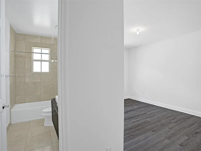 3547 Forest View Cir # 0, Dania Beach FL 33312