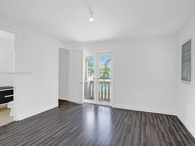 3547 Forest View Cir # 0, Dania Beach FL 33312