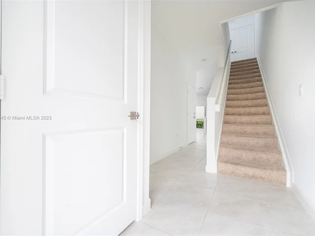 1110 SW 7th Ct, Florida City FL 33034