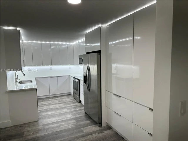 555 NE 123rd St # A, North Miami FL 33161