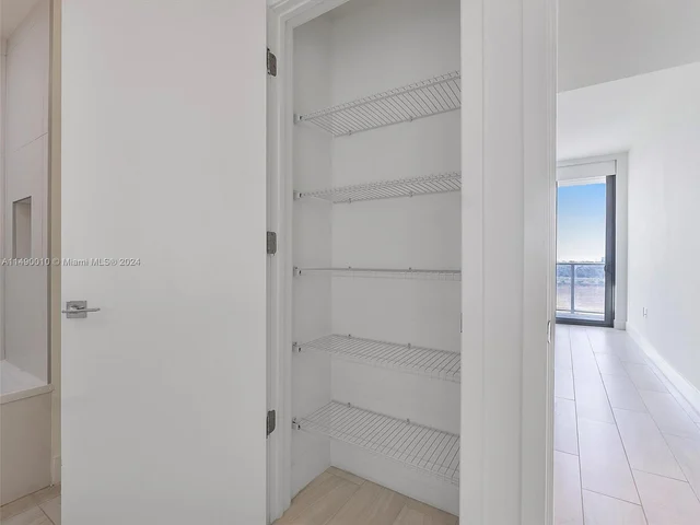 2000 METROPICA WAY # 506, Sunrise FL 33323