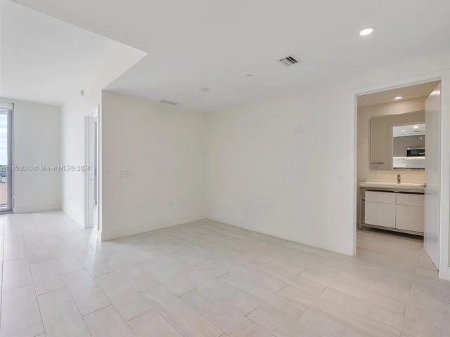 2000 METROPICA WAY # 506, Sunrise FL 33323