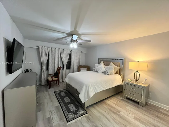 1200 SW 125th Ave # 405L, Pembroke Pines FL 33027