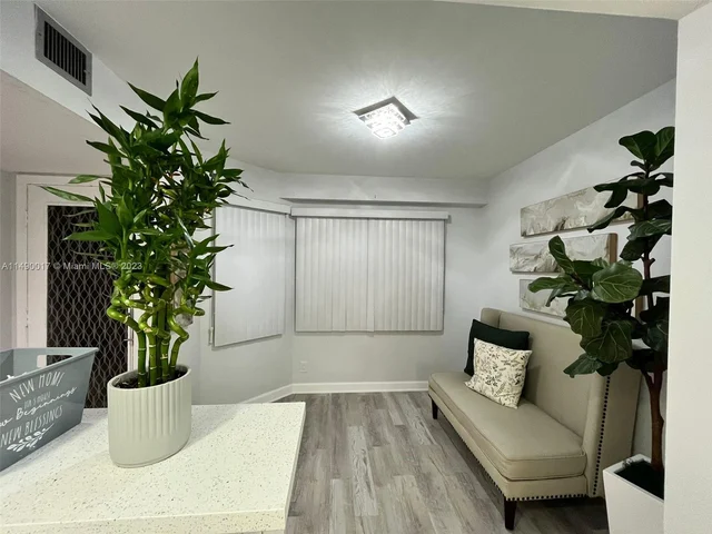 1200 SW 125th Ave # 405L, Pembroke Pines FL 33027