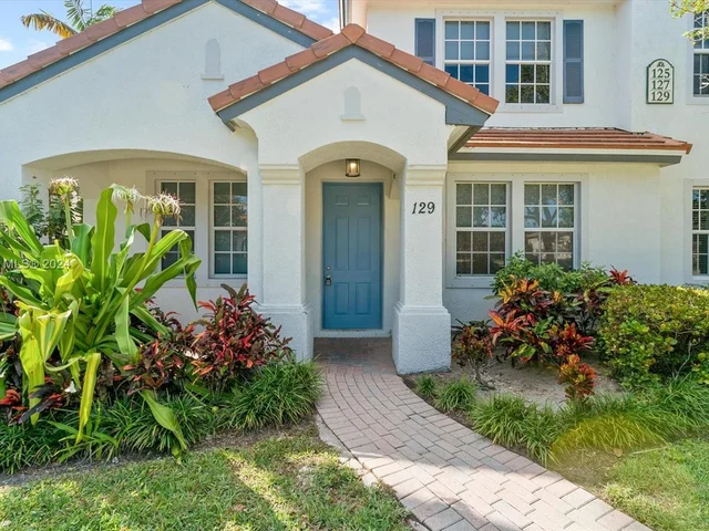 129 Evergrene Pkwy # 129, Palm Beach Gardens FL 33410