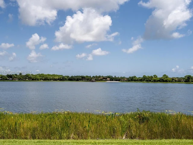 129 Evergrene Pkwy # 129, Palm Beach Gardens FL 33410