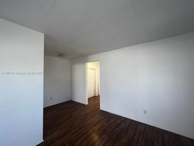 790 81st St # 6, Miami Beach FL 33141