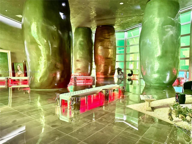 475 Brickell Ave # 4609, Miami FL 33131