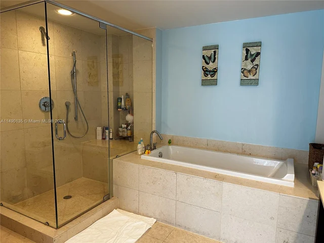 475 Brickell Ave # 4609, Miami FL 33131