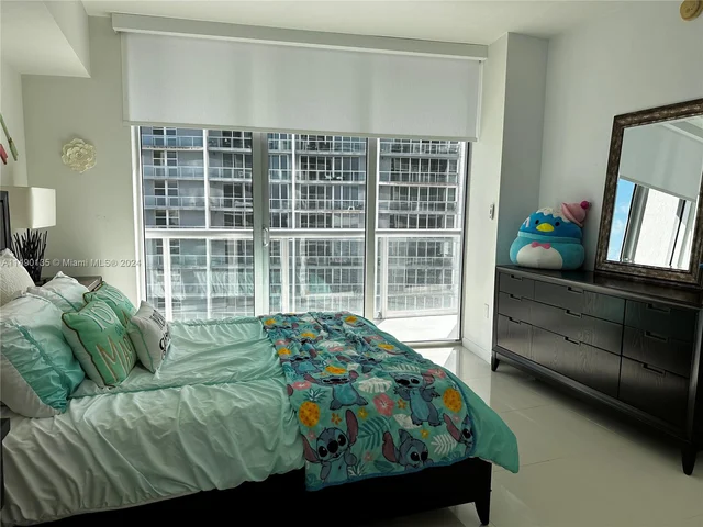 475 Brickell Ave # 4609, Miami FL 33131