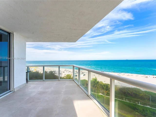 3801 Collins Ave # 706, Miami Beach FL 33140