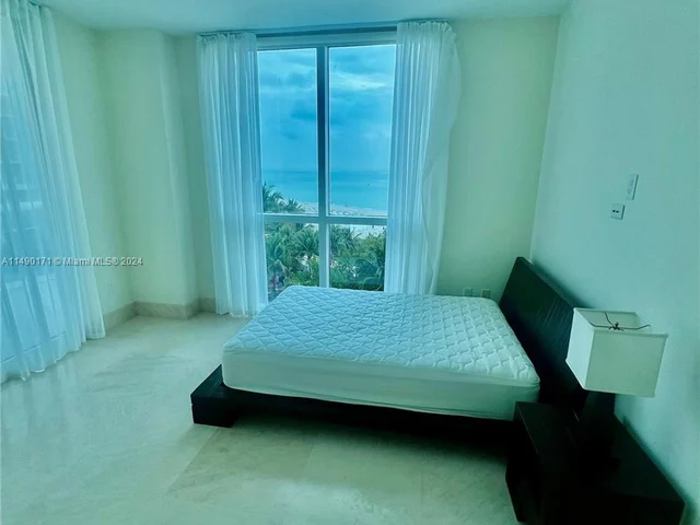 3801 Collins Ave # 706, Miami Beach FL 33140
