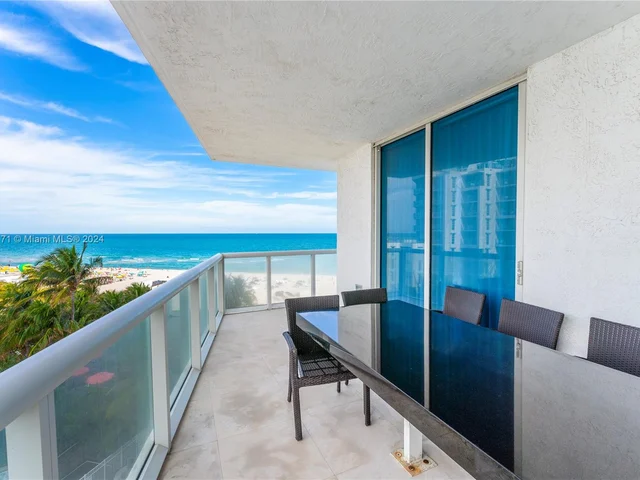 3801 Collins Ave # 706, Miami Beach FL 33140
