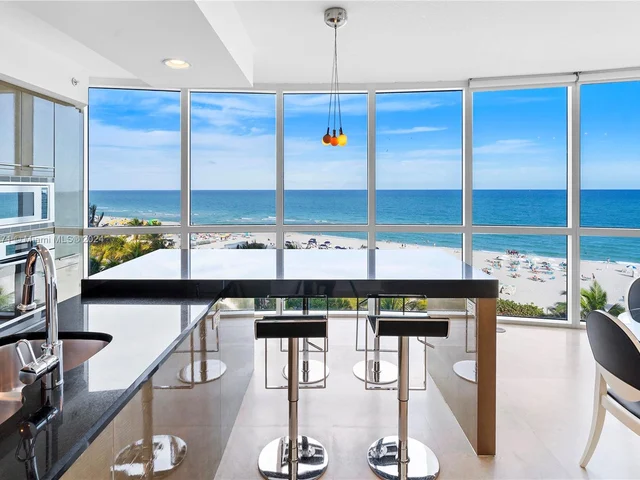 3801 Collins Ave # 706, Miami Beach FL 33140