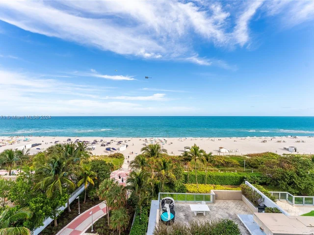 3801 Collins Ave # 706, Miami Beach FL 33140