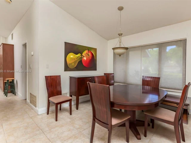 10485 SW 130th Ct, Miami FL 33186