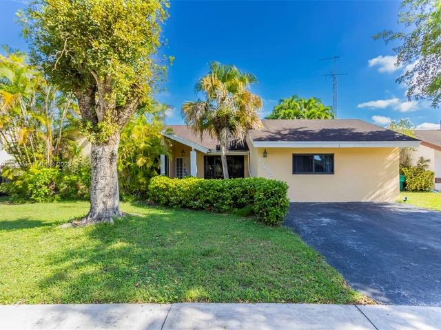 10485 SW 130th Ct, Miami FL 33186