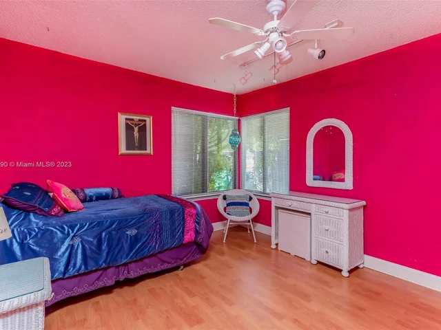 10485 SW 130th Ct, Miami FL 33186