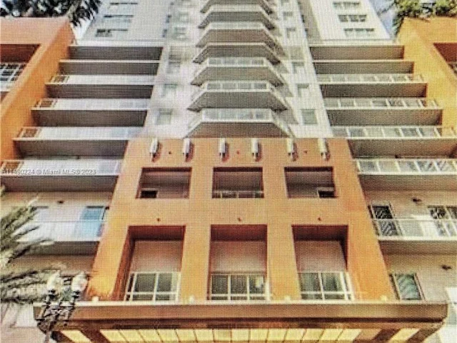 253 NE 2nd St # 608, Miami FL 33132