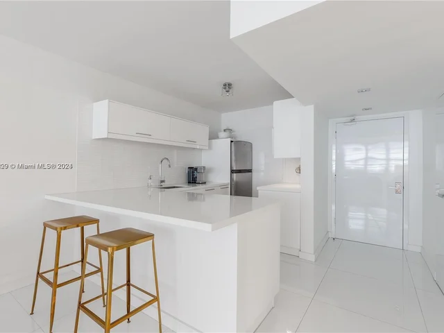 100 Lincoln Rd # 835, Miami Beach FL 33139