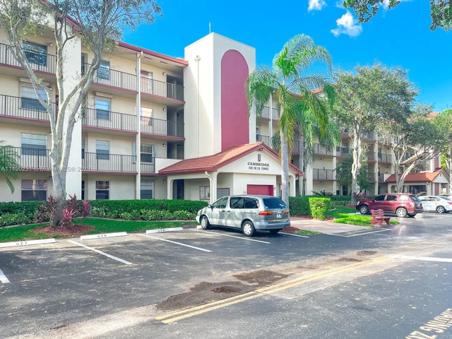 1100 SW 128th Ter # 205U, Pembroke Pines FL 33027