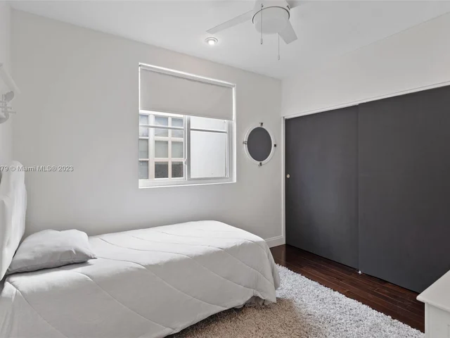 325 Meridian Ave # 5, Miami Beach FL 33139